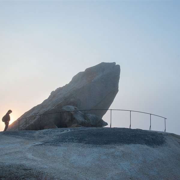 [ ] Mirador Pedra da Ra en Ribeira